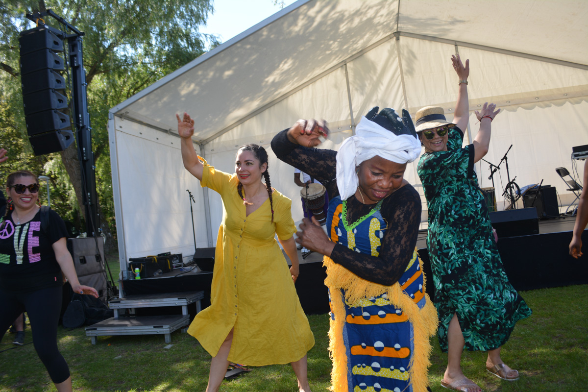 Kulturdag med dans. Afrikansk musik, som en del av den Internationella dagen på Fisksätra.