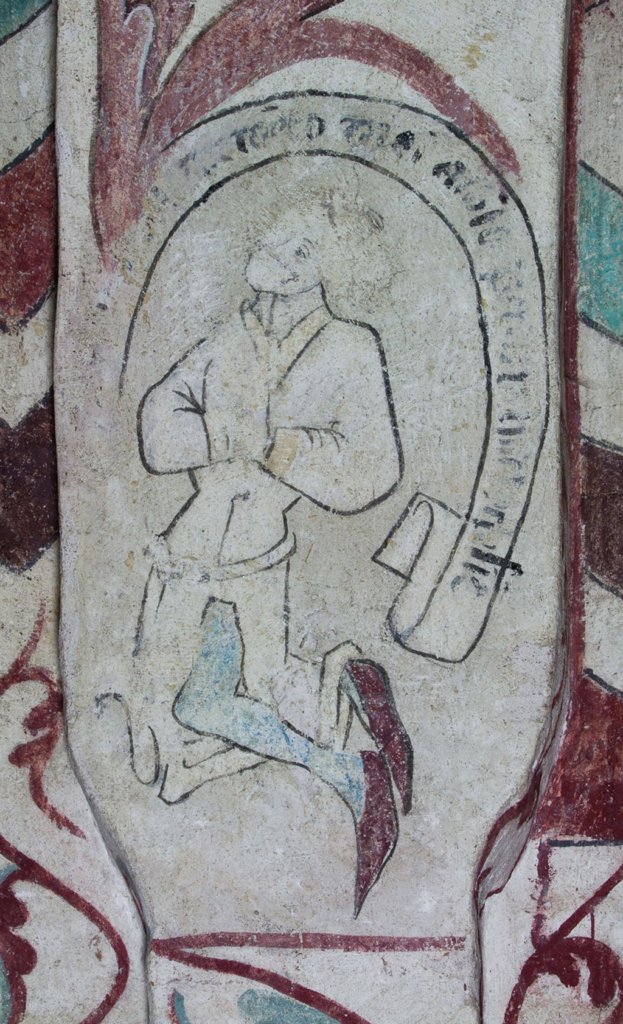 Målning av en man i medeltida kläder som sitter på knä och håller ihop händerna. 